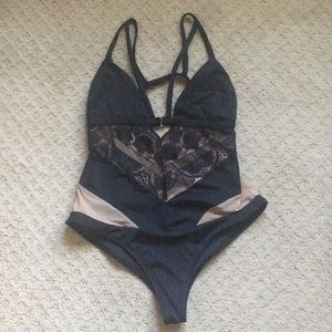 For love & lemon  swimsuits bodysuits